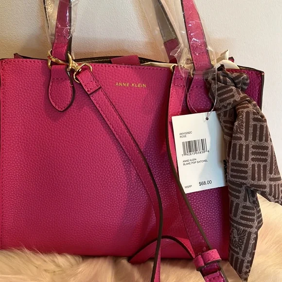 Anne Klein Purse - Picture 2 of 9